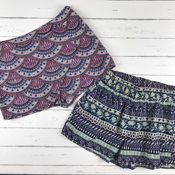 Pants - Set of 2 Boho Print Shorts and Skort Size M
